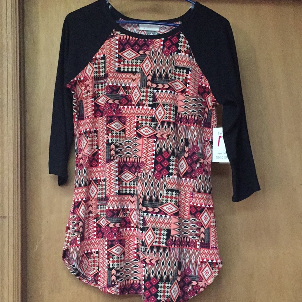 🌼Super cute tunic NWT🌼